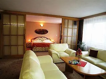 Panon Hotel 3*